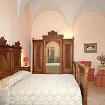 Otel Palazzo Dragoni 3*