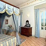 Palazzo Dragoni 3* 스폴레토