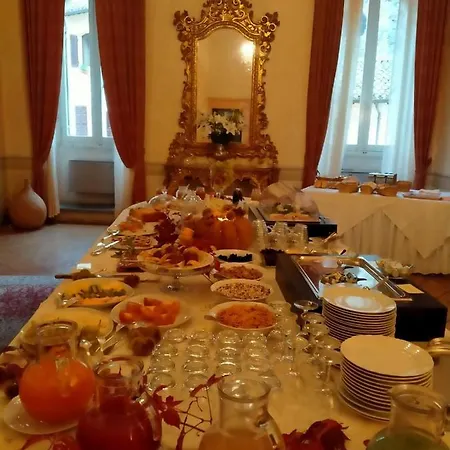 Palazzo Dragoni Hotel 3*