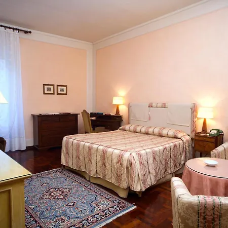 Hotel Palazzo Dragoni 3*