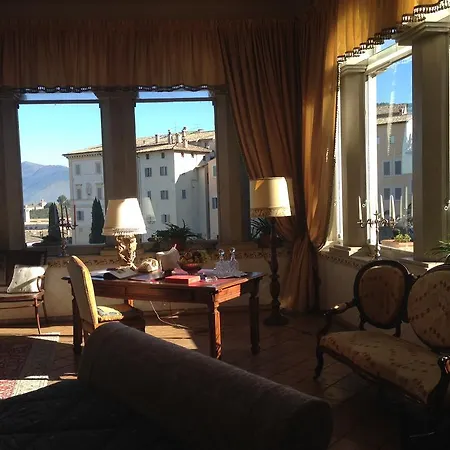 Palazzo Dragoni 3*