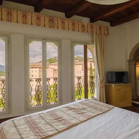Palazzo Dragoni Hotel Spoleto