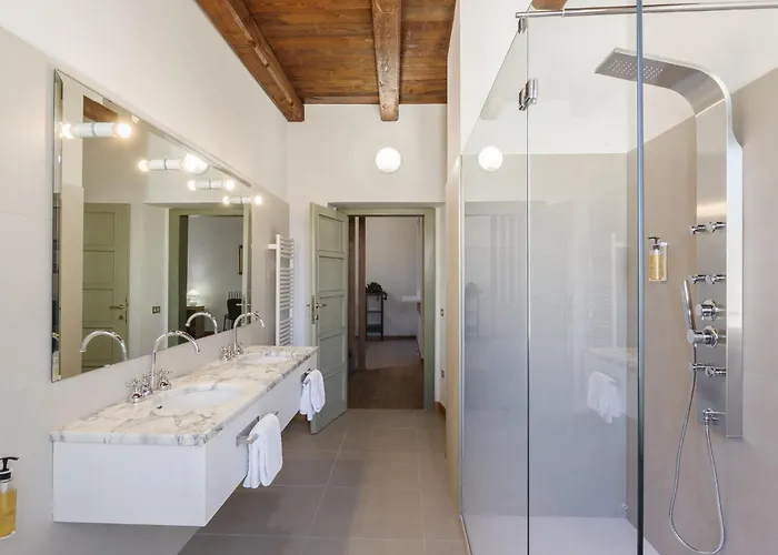 Palazzo Dragoni 호텔 스폴레토