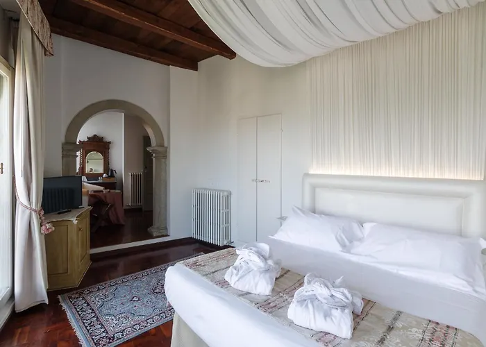 Palazzo Dragoni 스폴레토