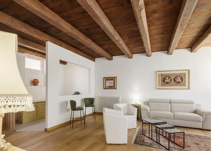 호텔 Palazzo Dragoni 스폴레토