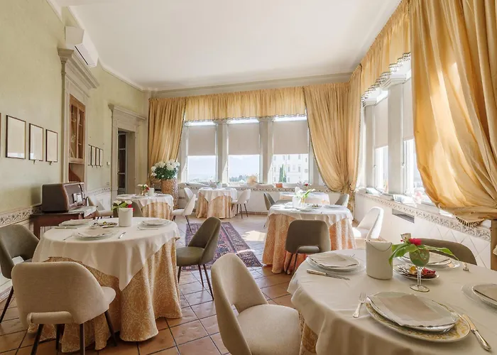 호텔 Palazzo Dragoni 스폴레토